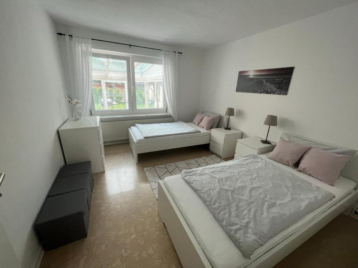 Familienfreundliche Ferienwohnung Mit Wintergarten Badow المظهر الخارجي الصورة