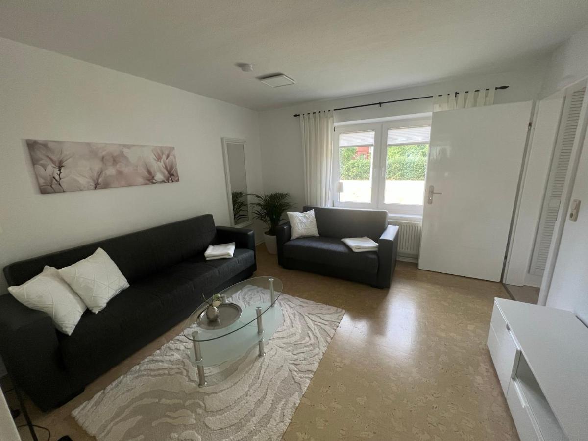 Familienfreundliche Ferienwohnung Mit Wintergarten Badow المظهر الخارجي الصورة